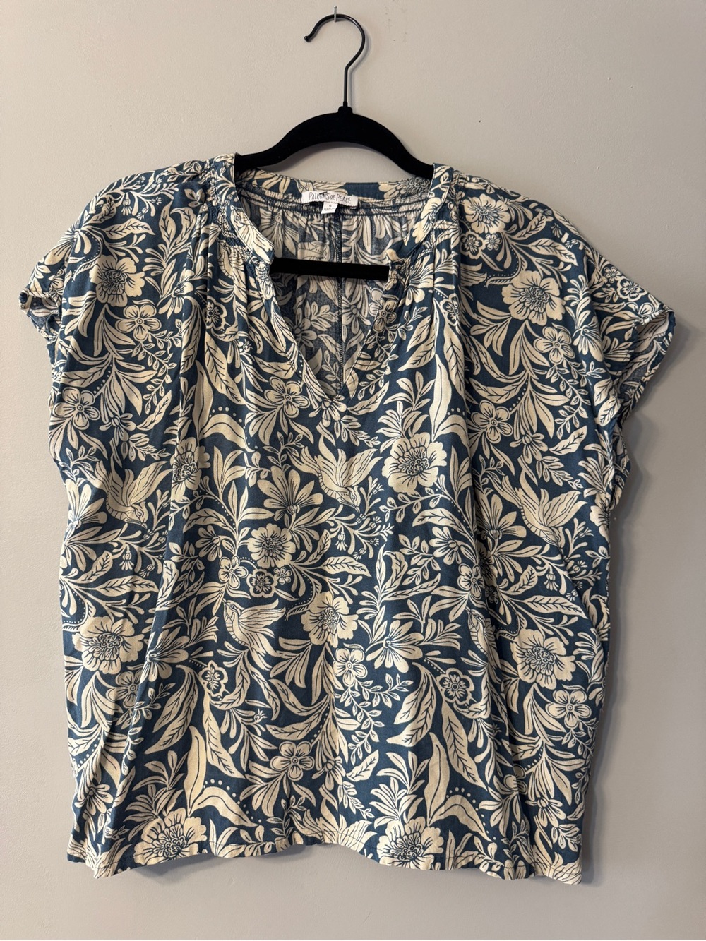 Patrons of Peace | turquoise pattern top | S